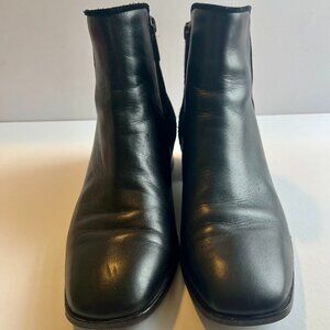 Aquatalia  Black Ankle boot size 11
